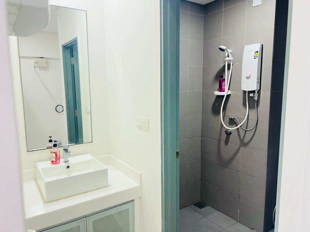 Mercu Summer Suites Kuala Lumpur Bukit Bintang By Classy エクステリア 写真